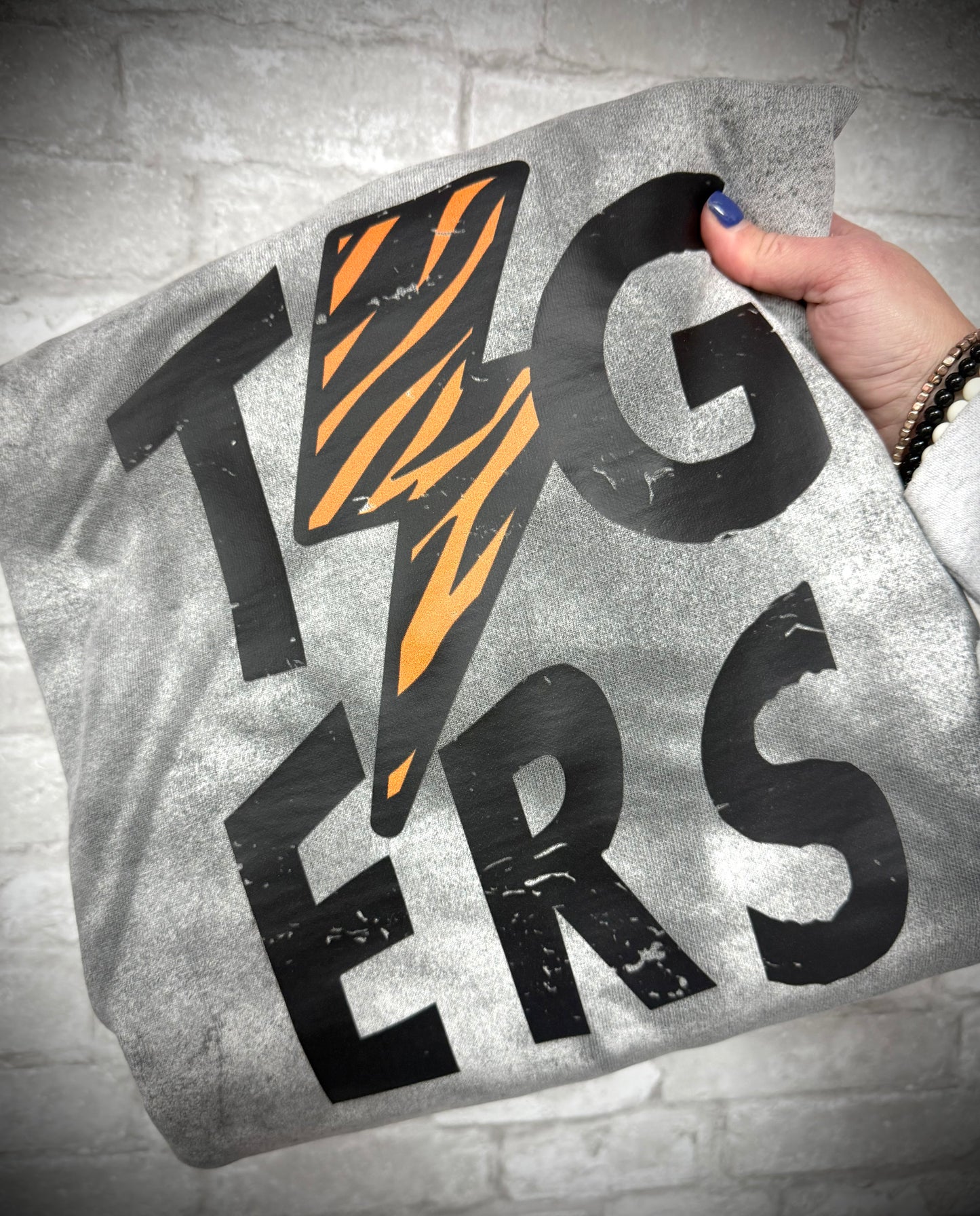 Acid Wash Bolt Tigers