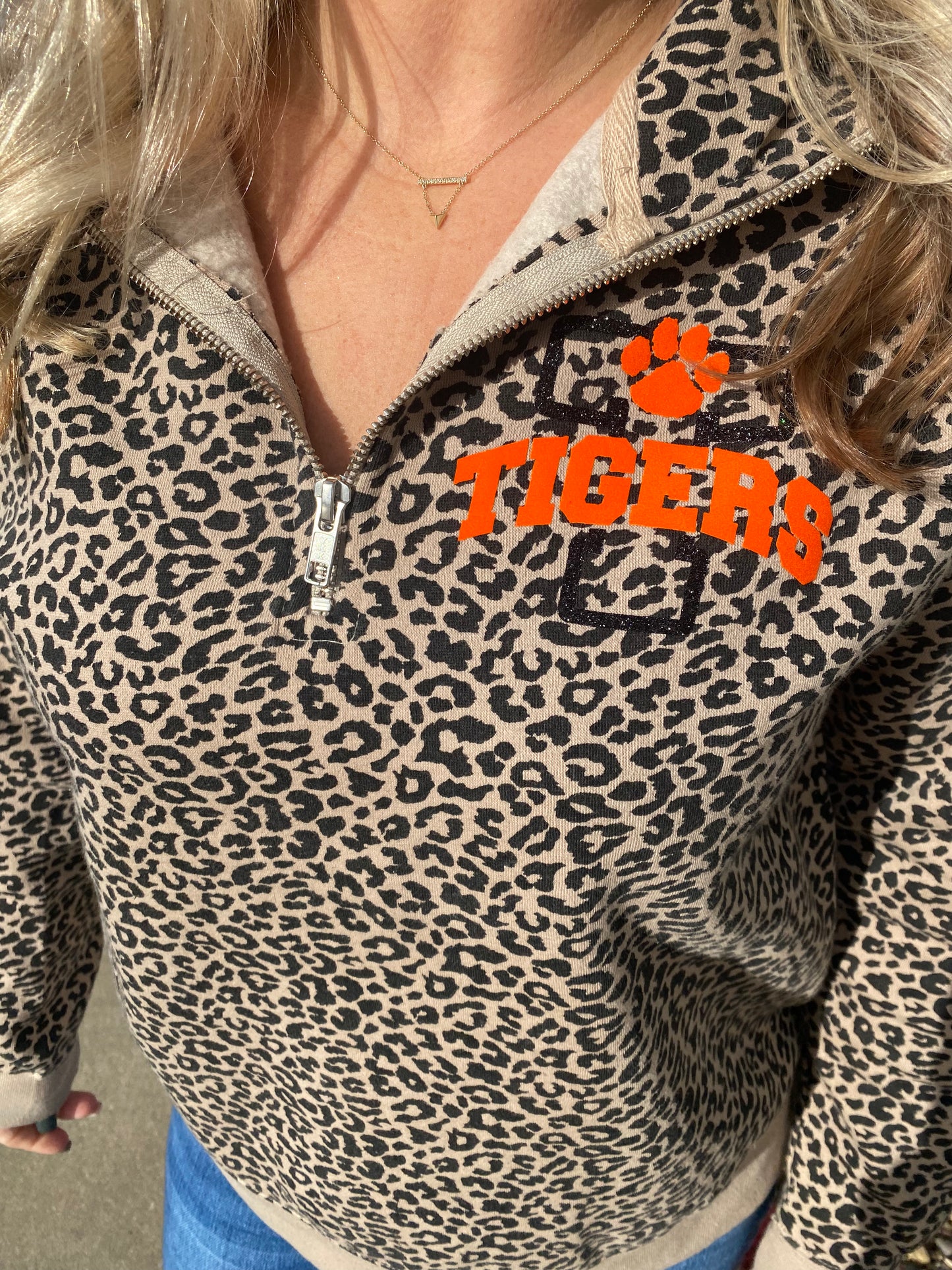 Quarter Zip Leopard