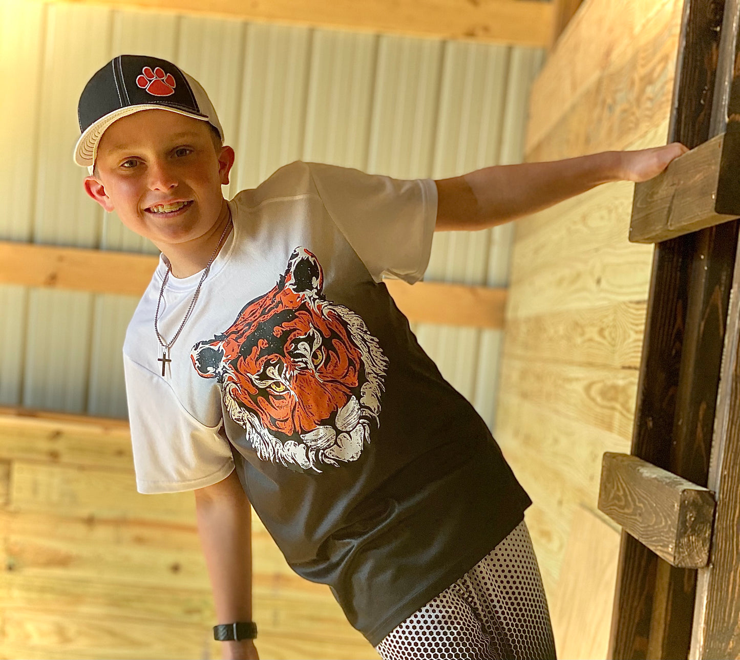 Distress Tiger Head Dri-fit Tees