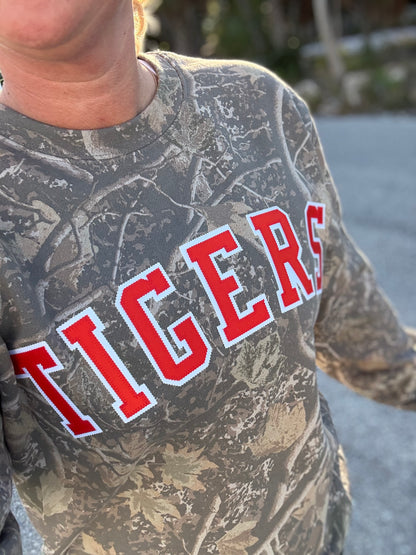 Arched Tigers