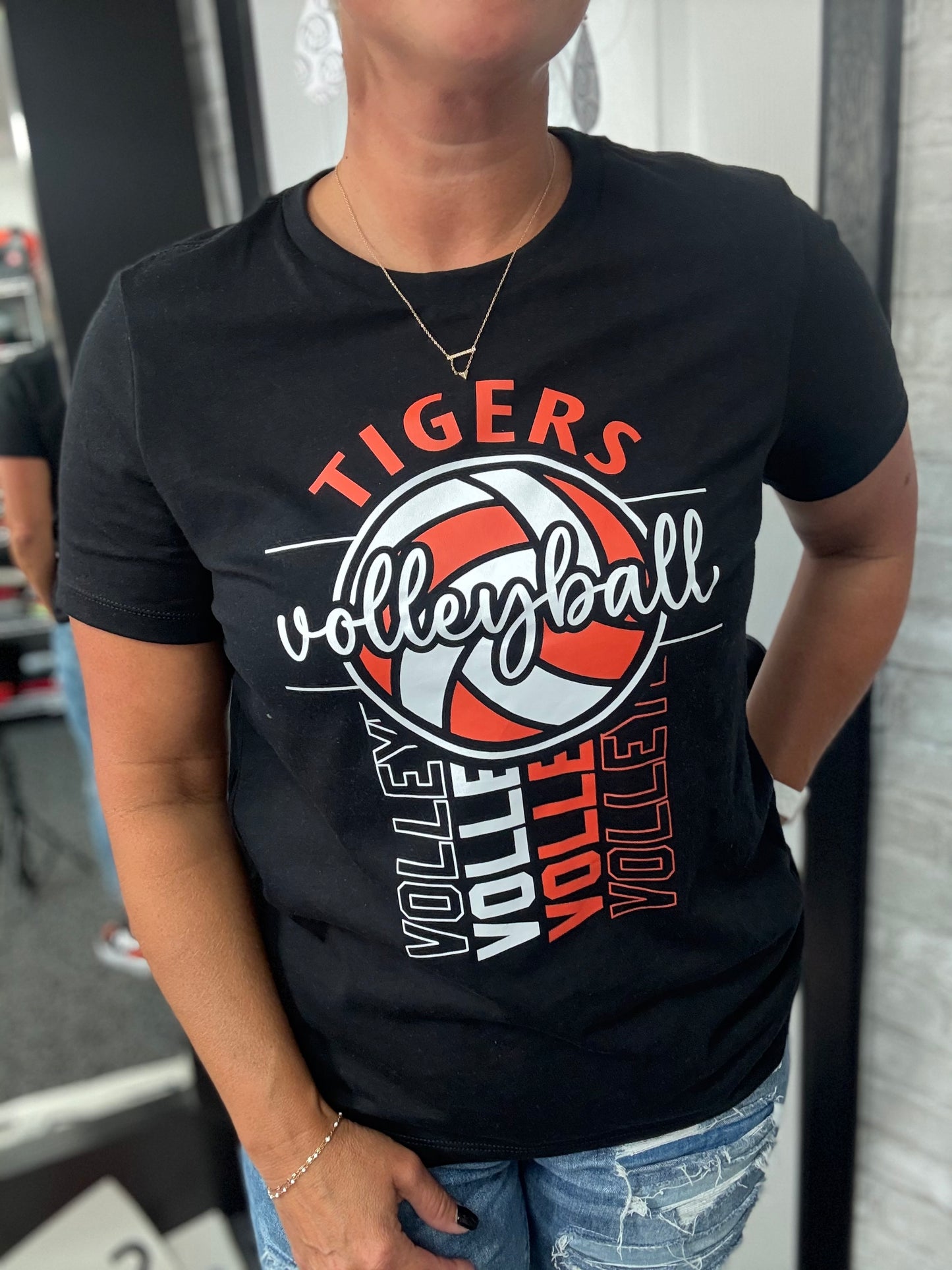 Tigers Volleyball Vertical