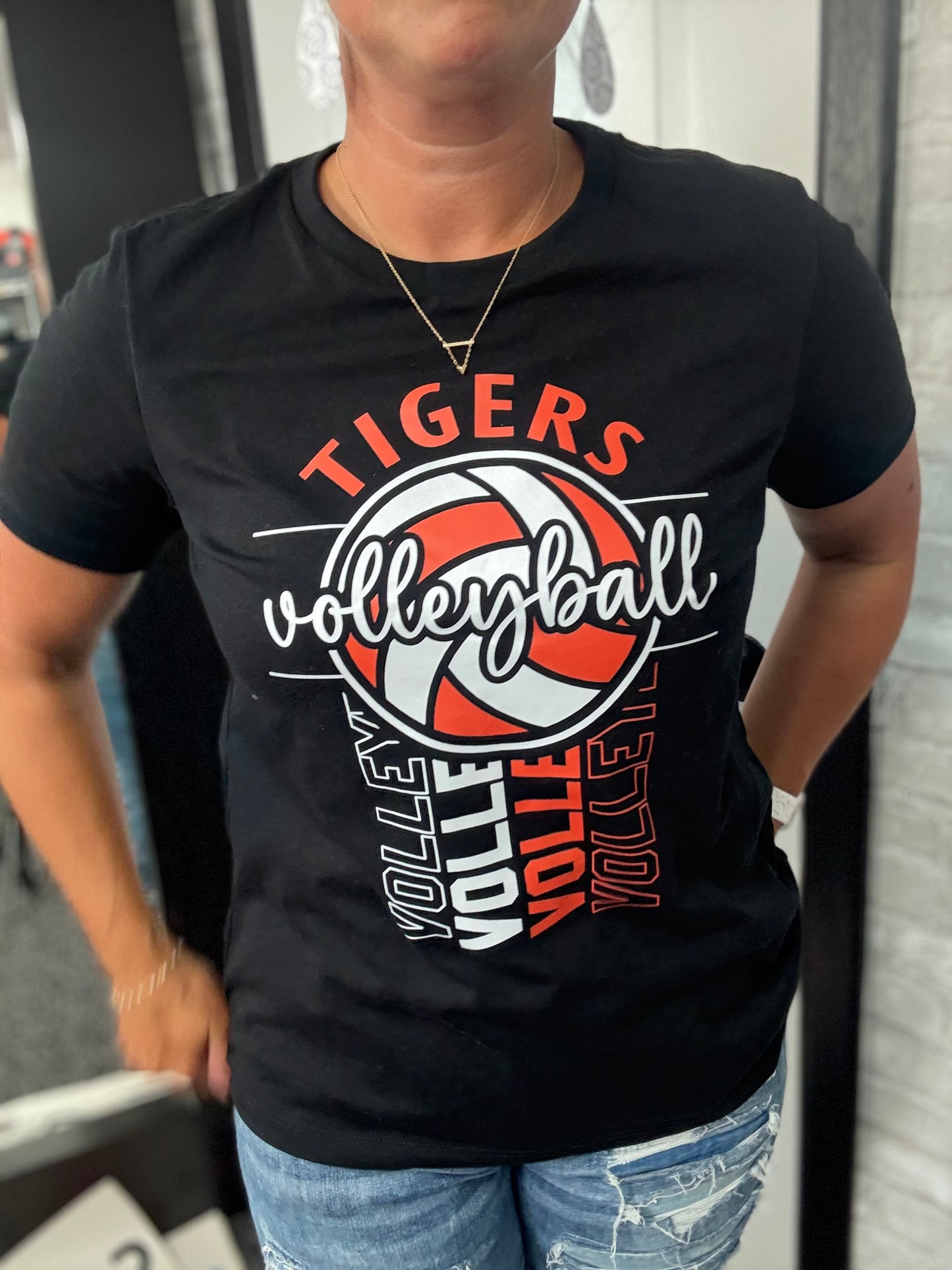Tigers Volleyball Vertical