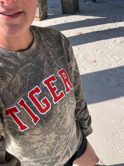 Arched Tigers