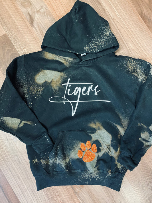 Bleach BLK hoodie